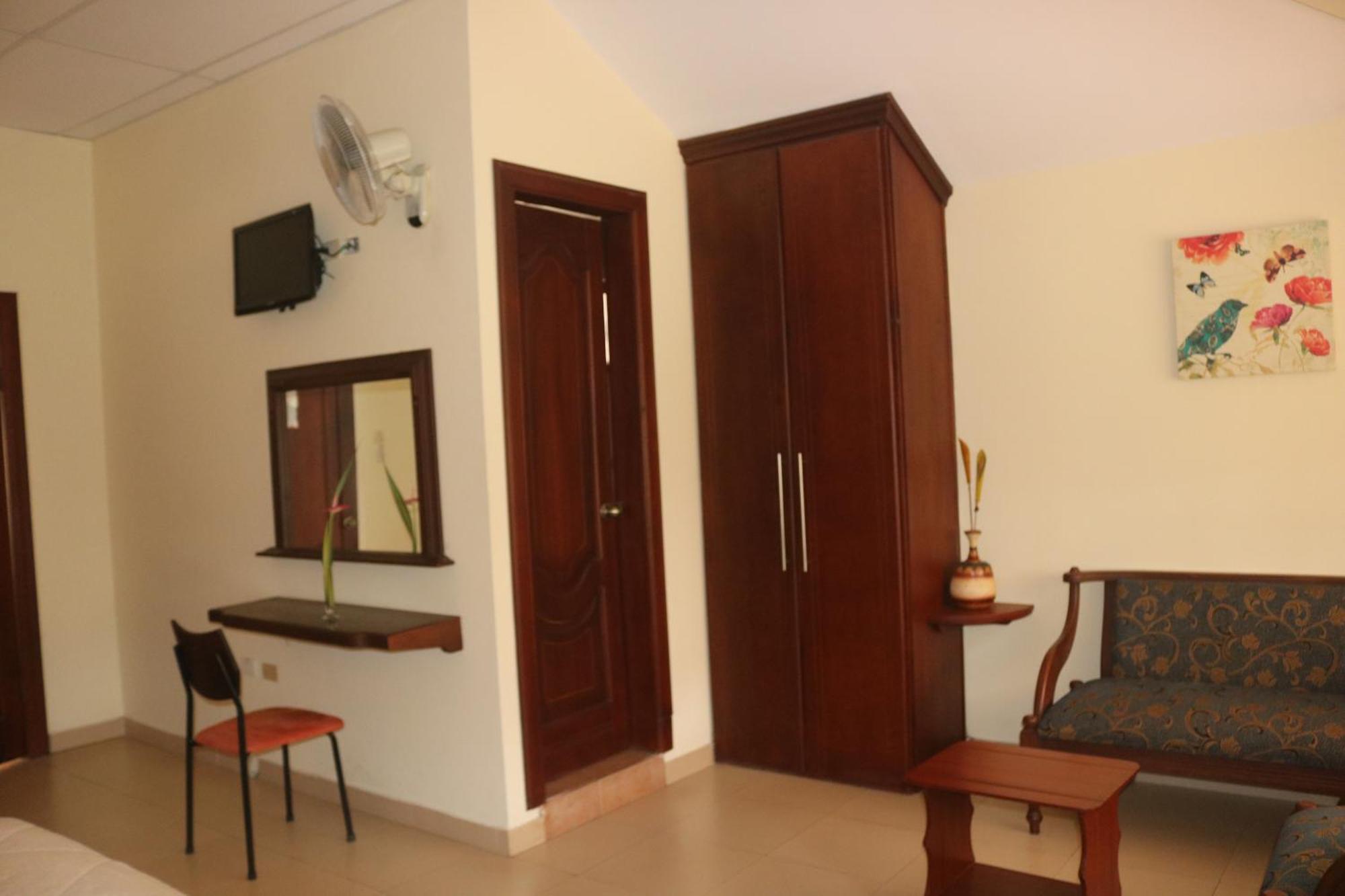 Hostal La Molienda Puyo Εξωτερικό φωτογραφία