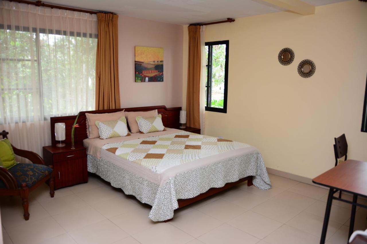 Hostal La Molienda Puyo Εξωτερικό φωτογραφία